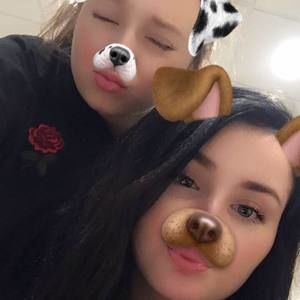 Meet your Posher, Abby